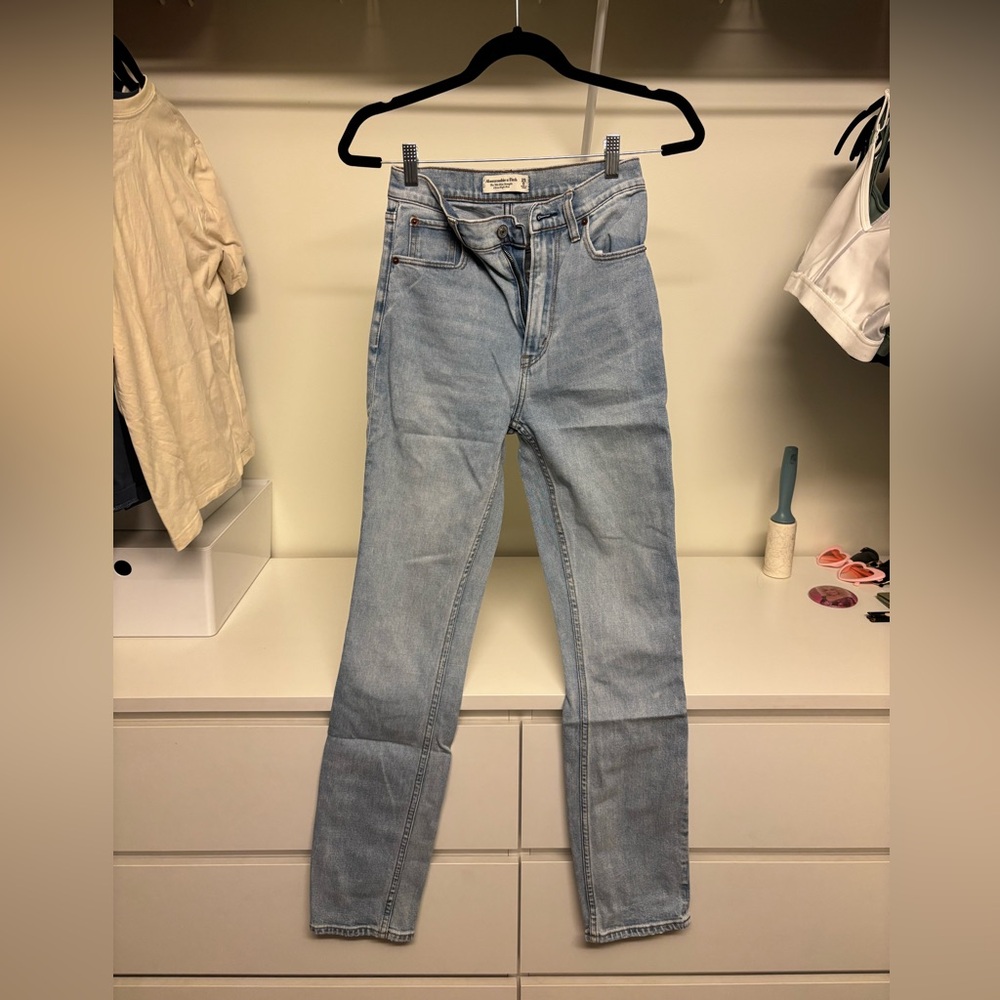 Abercrombie & Fitch Slim Straight Jeans